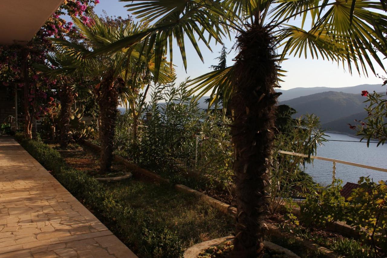 Apartments With A Parking Space Rabac, Labin - 7410 Exterior foto